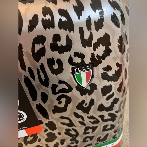 🎉LAST PIECE🎉TUCCI Italy WINTER LEOPARD 20" Spinner Carry On Travel Suitcase - Picture 5 of 9